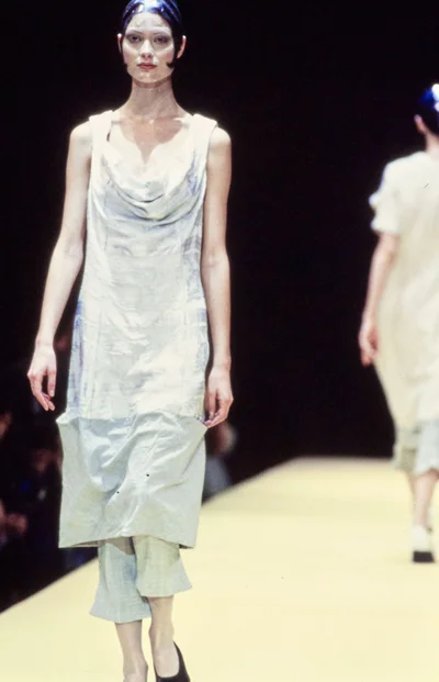 Look 18